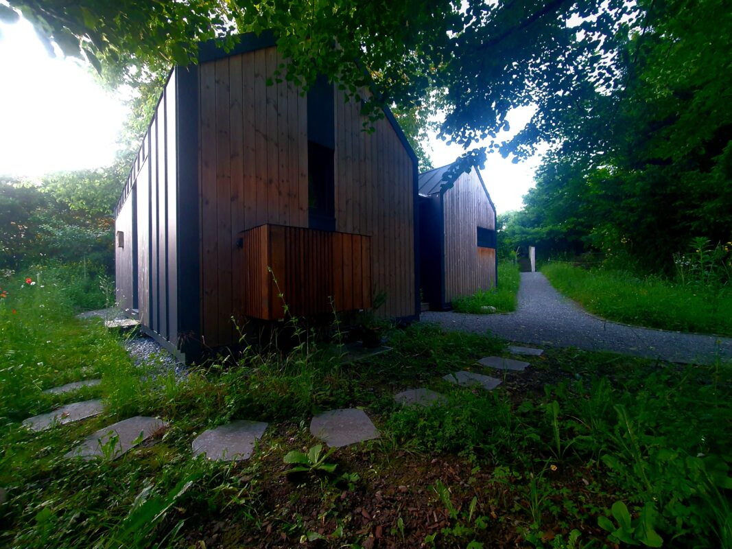 Camillo Henggeler Landschaftsgärtner Naturgärten Wohlen Tiny House